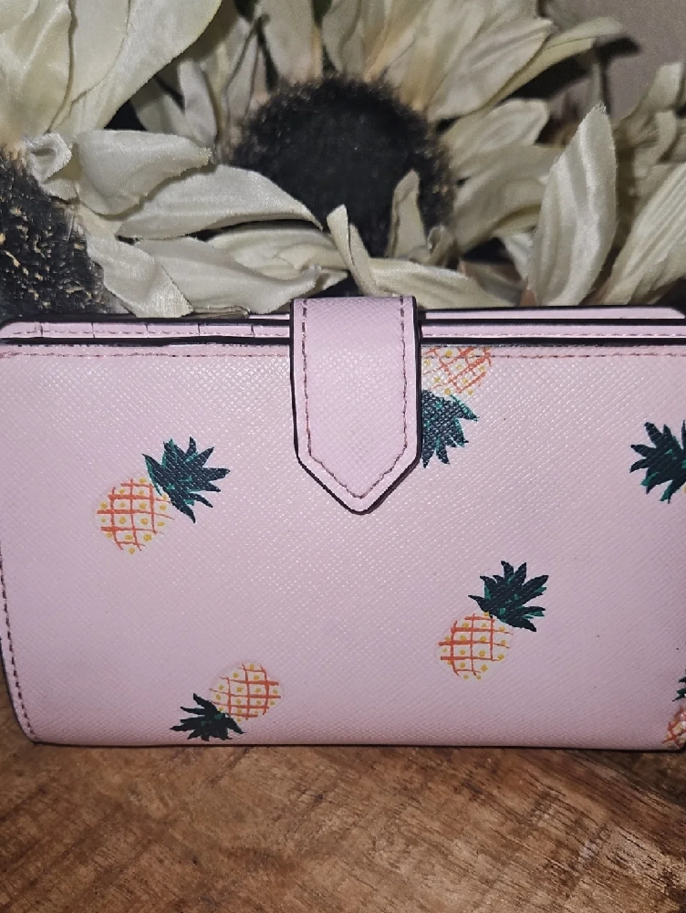 kate spade Pink Pineapple Print Compact Wallet - Picture 3 of 8